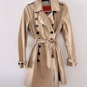 Mango trench coat size XS